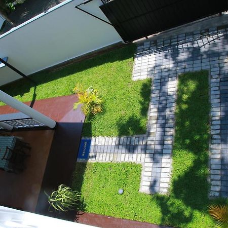 Aken Villa Hikkaduwa Esterno foto