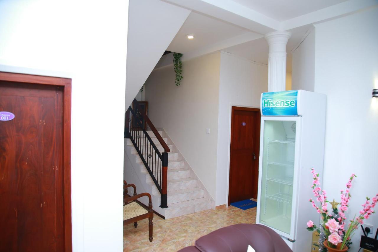 Aken Villa Hikkaduwa Esterno foto